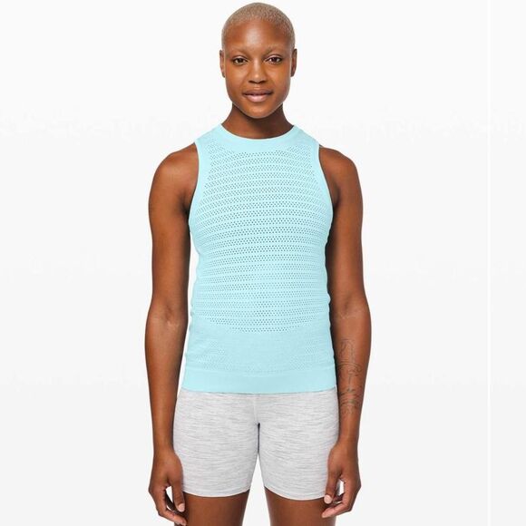 Lululemon Breeze By Muscle Tank II *Squad, size 4, Sea Frost / Sea Frost - Picture 1 of 4